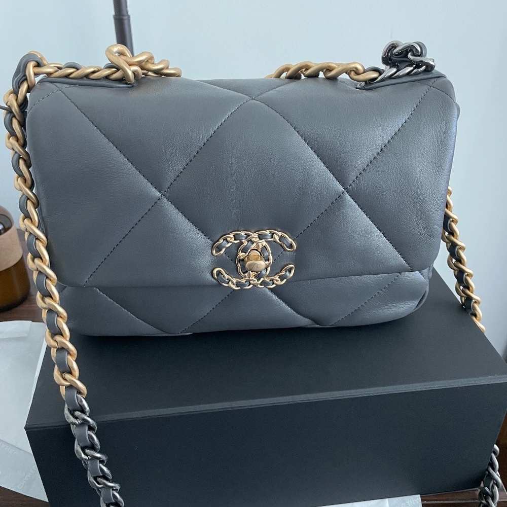 New Medium Size Gray Chanel 19